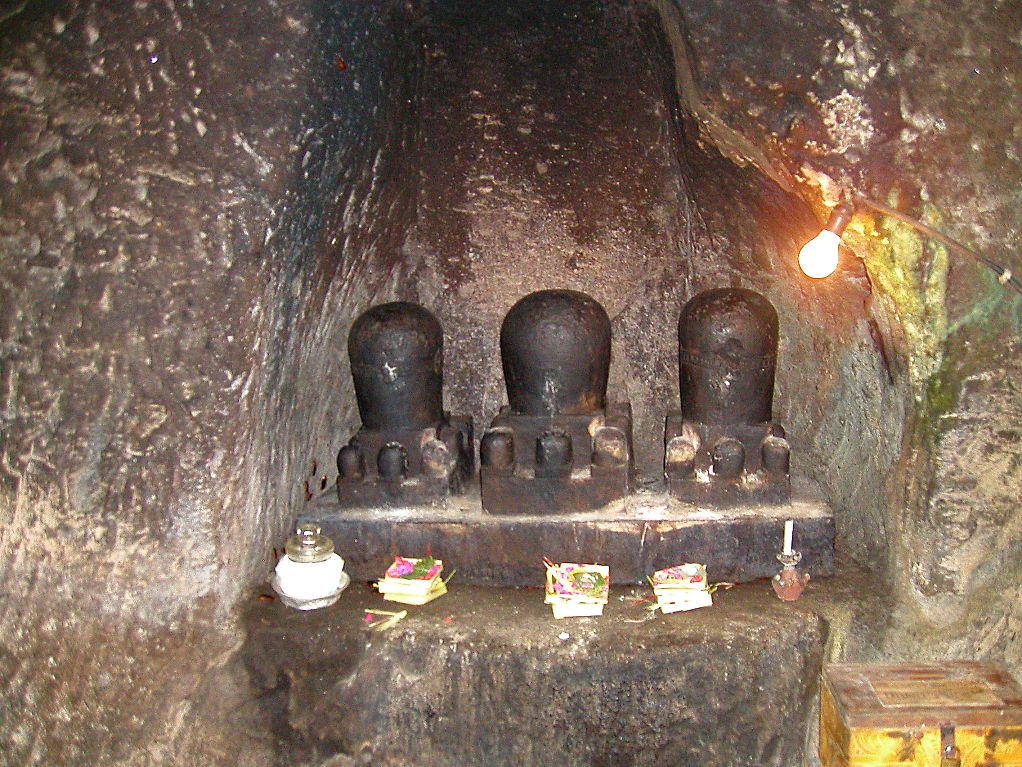 Maret 2011 JALAN JALAN MURAH KE BALI