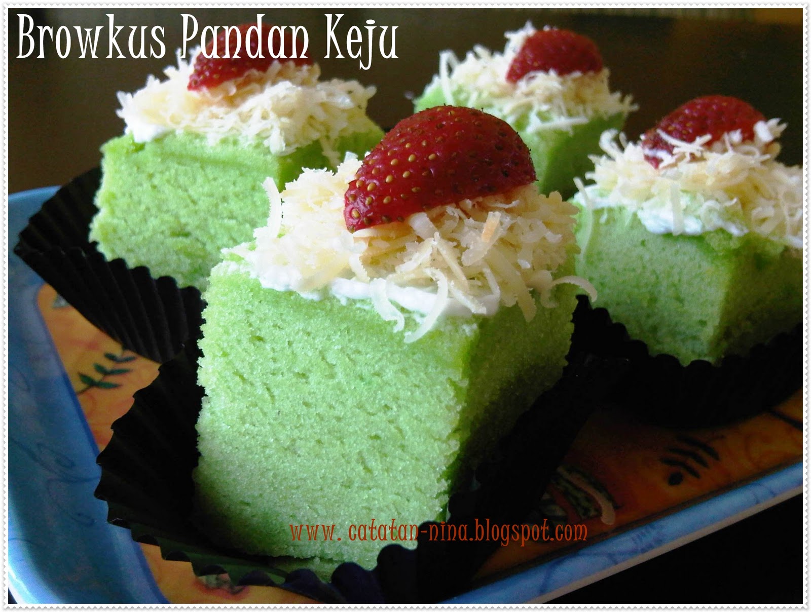 BROWNIES KUKUS PANDAN KEJU CatatanNina Aneka Resep Masakan Rumah