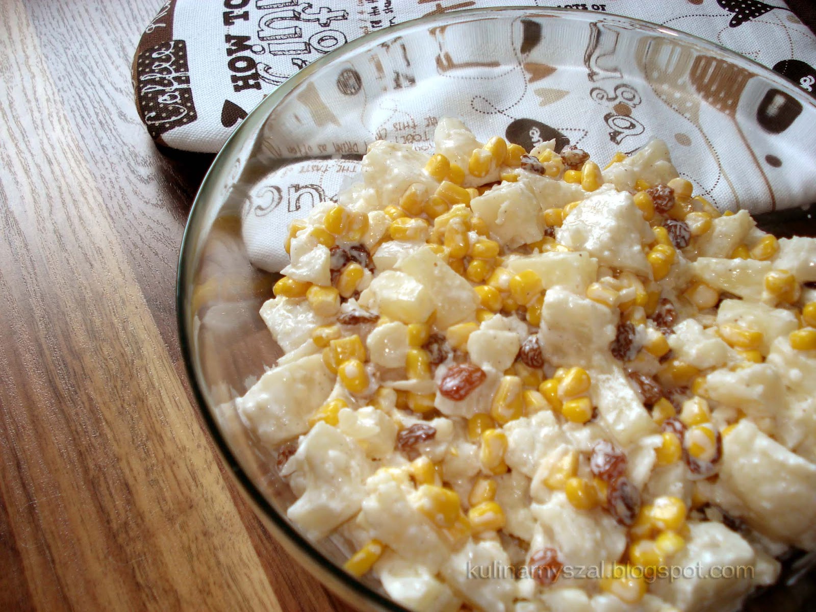 Kulinarny Szał Sałatka z kalafiorem i ananasem