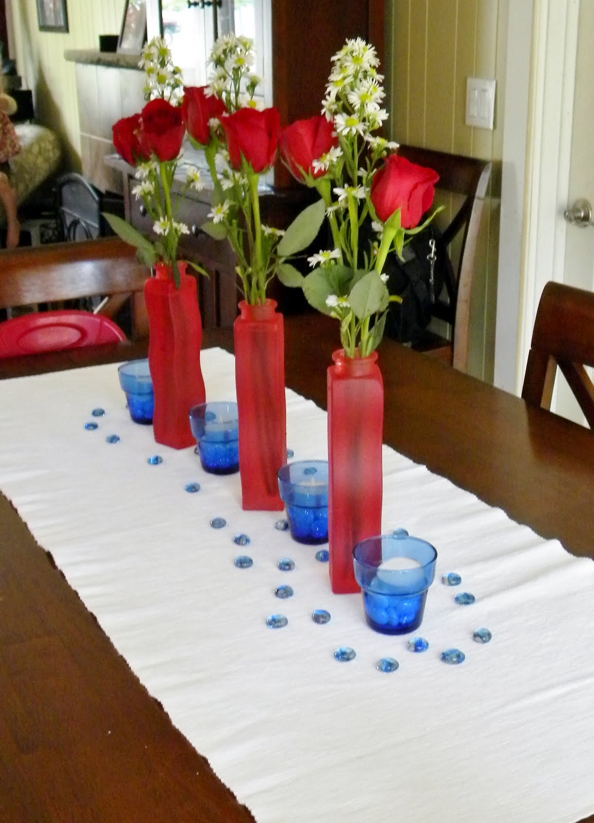 Kindred Spirits Creations Red, White & Blue Table Decor