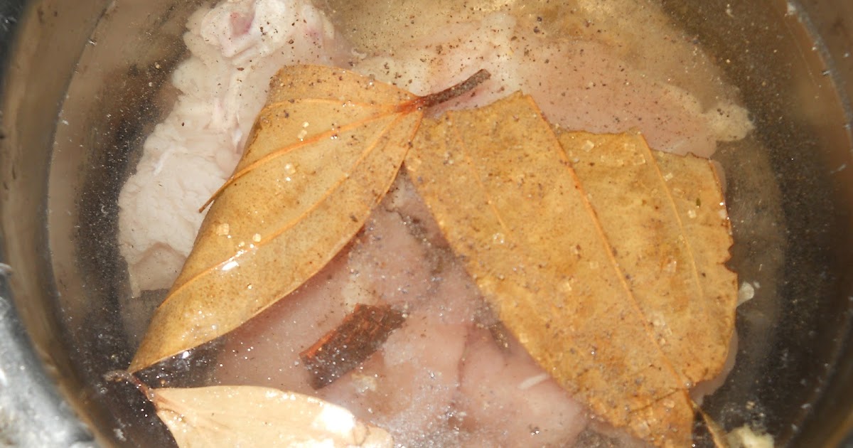 Cinnamon Poached Chicken With Honey Dressing