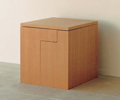 CARPINTERIA, MUEBLES A MEDIDA: Mesa de madera. Cubo compacto.