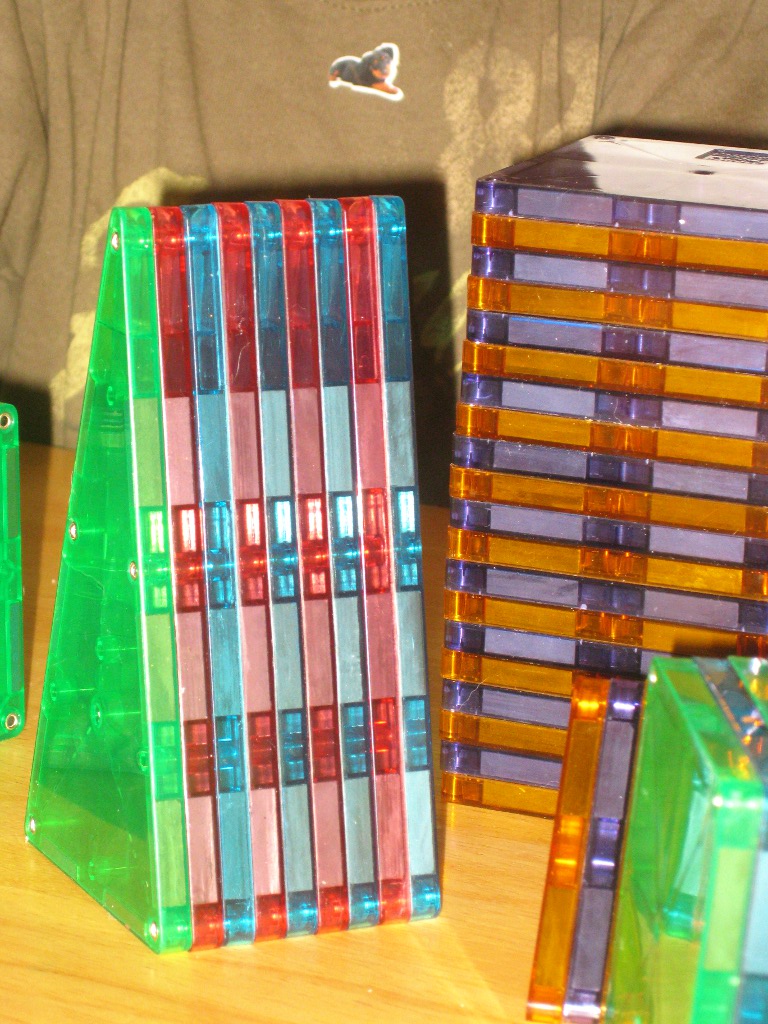 lakeshore learning magna tiles