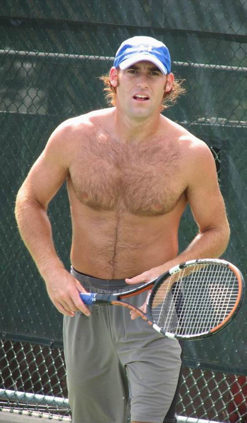 Things that caught my eye SHIRTLESS TENNIS PLAYERS