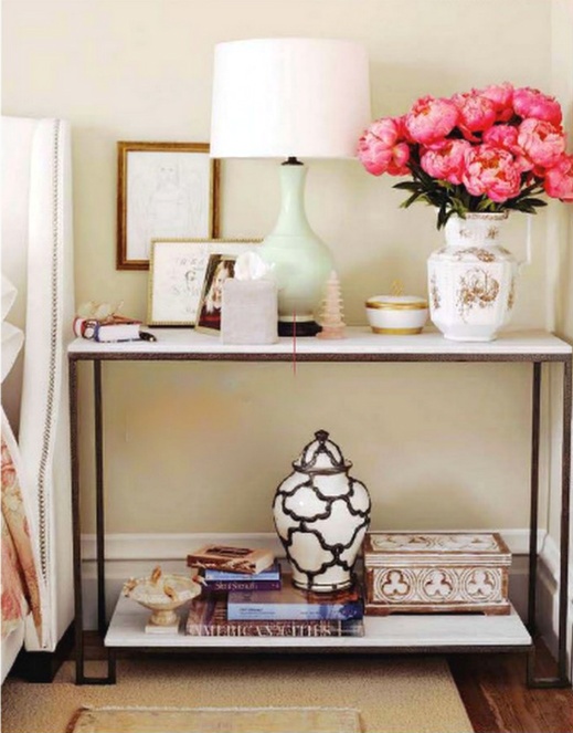 How to Accessorize an End Table or Nightstand