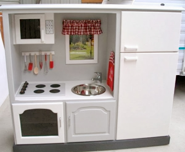 Diy Play Kitchen Made From Tv Cabinet The Idea King
