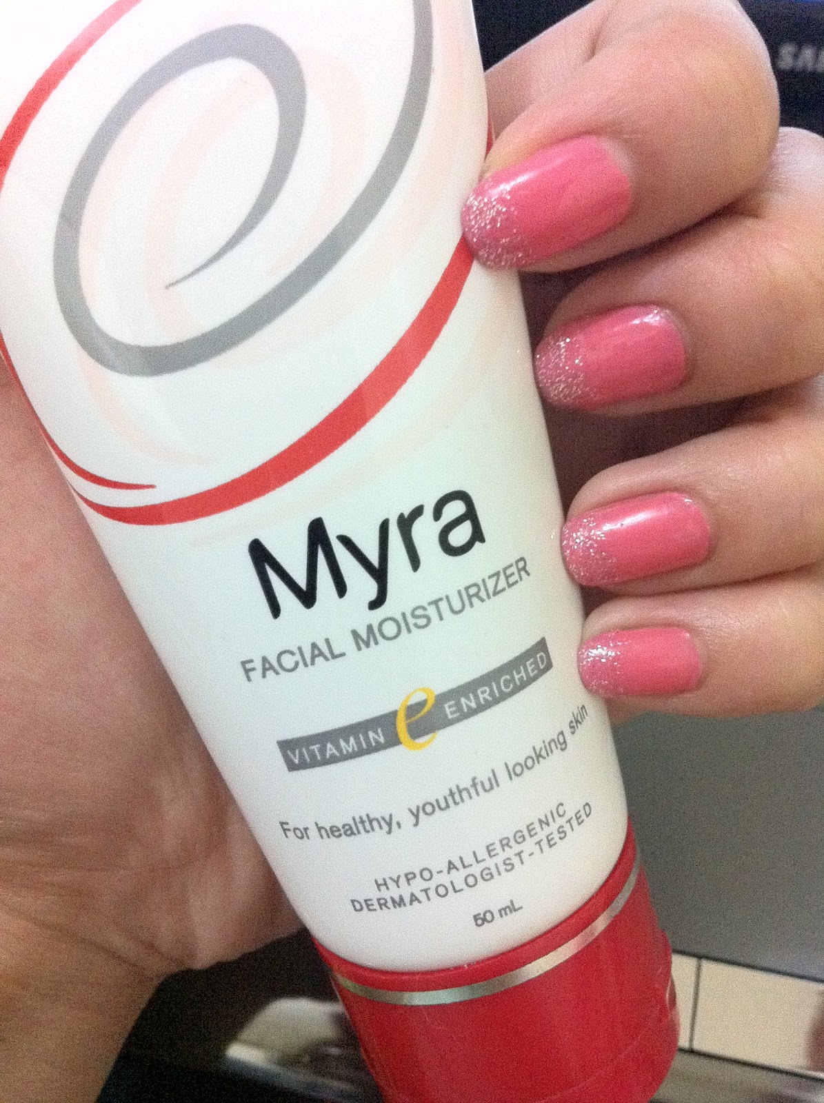 ! ♥Life is Beautiful by Jannah Lopez♥ ! Myra E Facial Moisturizer