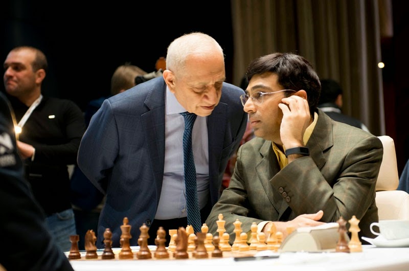 Carlsen e Kasparov se enfrentarão novamente após 16 anos - Xadrez