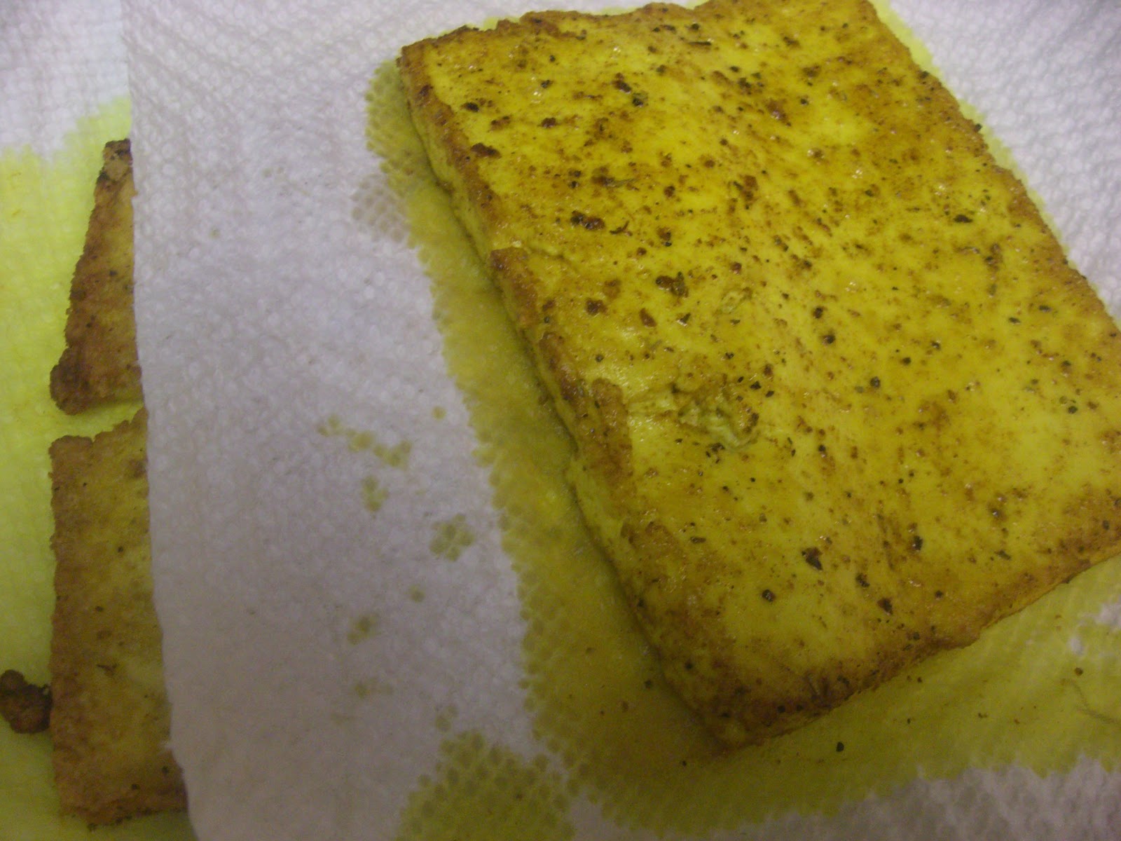 AfroVeganChick Fried "Egg," Spinach, & Garlic Jalapeño Havarti Sandwiches