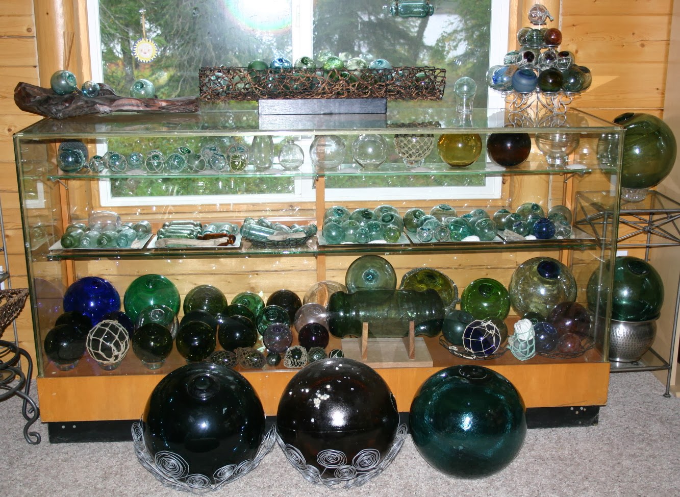 Glass Float Junkie {ABOUT ME}