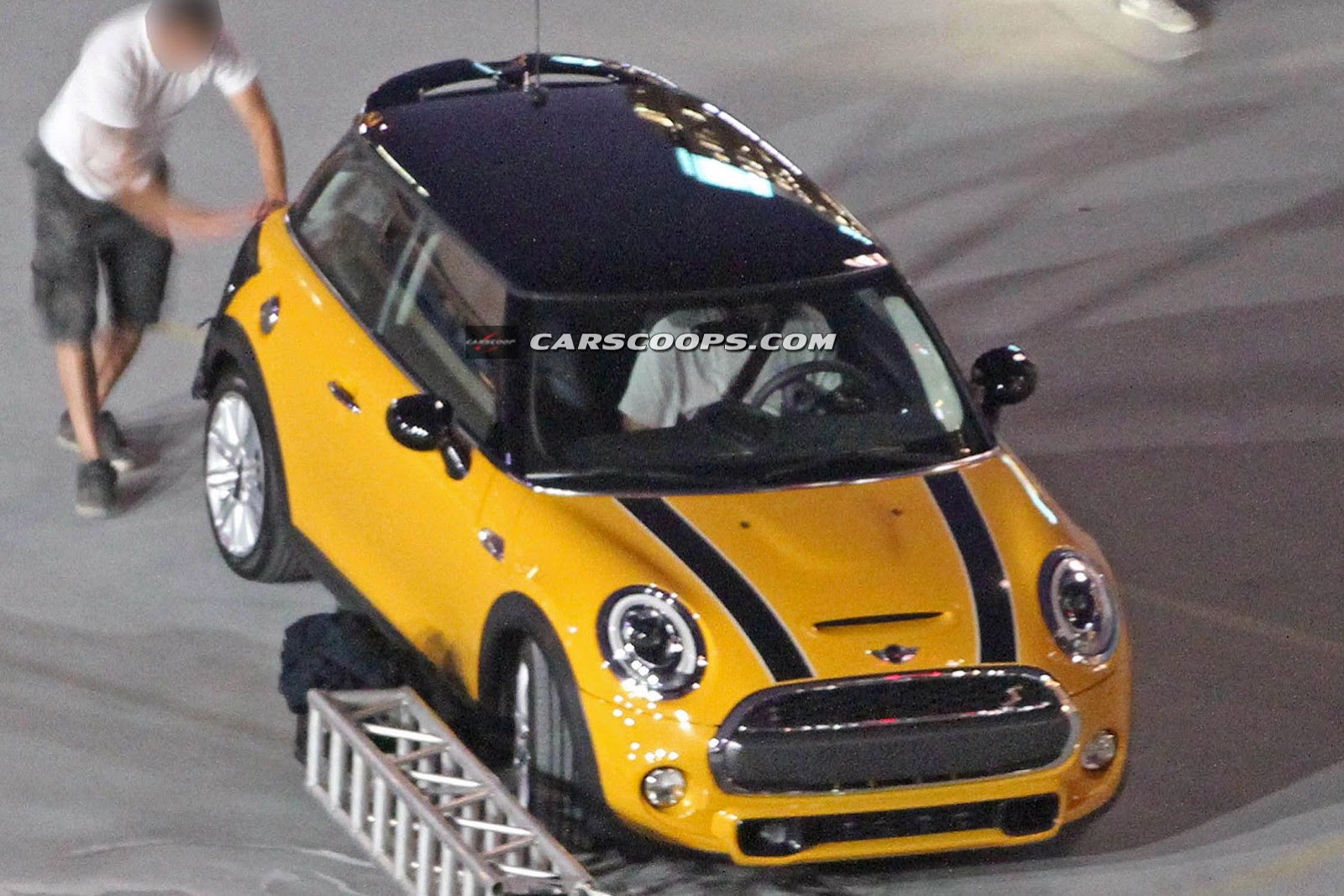 All-New 2014 Mini Cooper S Scooped Completely Undisguised