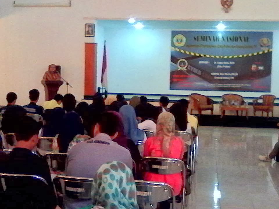 Seminar IT UNIKU Seminar IT UNIKU