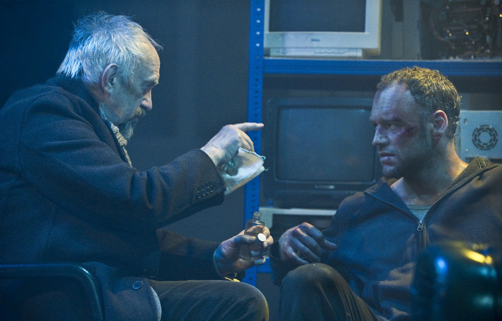 Narcopolis Jonathan Pryce & Elliot Cowan