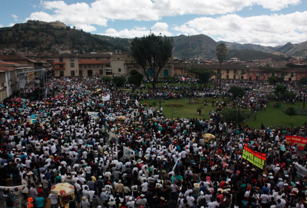 Marcha en Cajamarca genera debate en Facebook