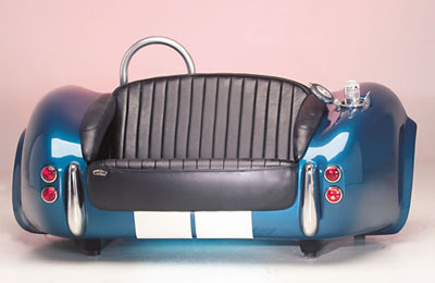 Yeye Things-eng: Sleeping on the Pontiac sofa