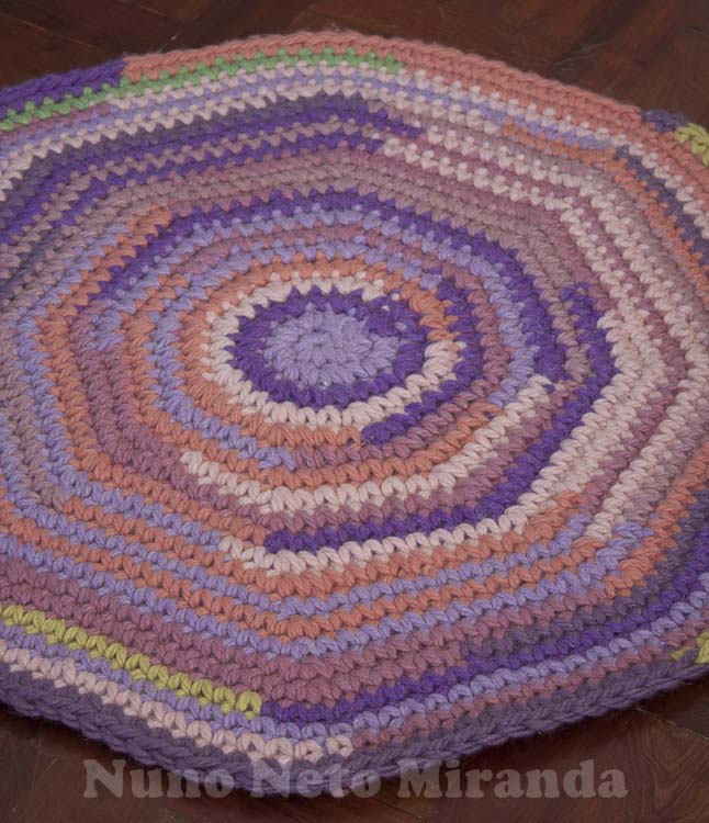 Days of Yarning Crochet Rug Tapete em Crochet