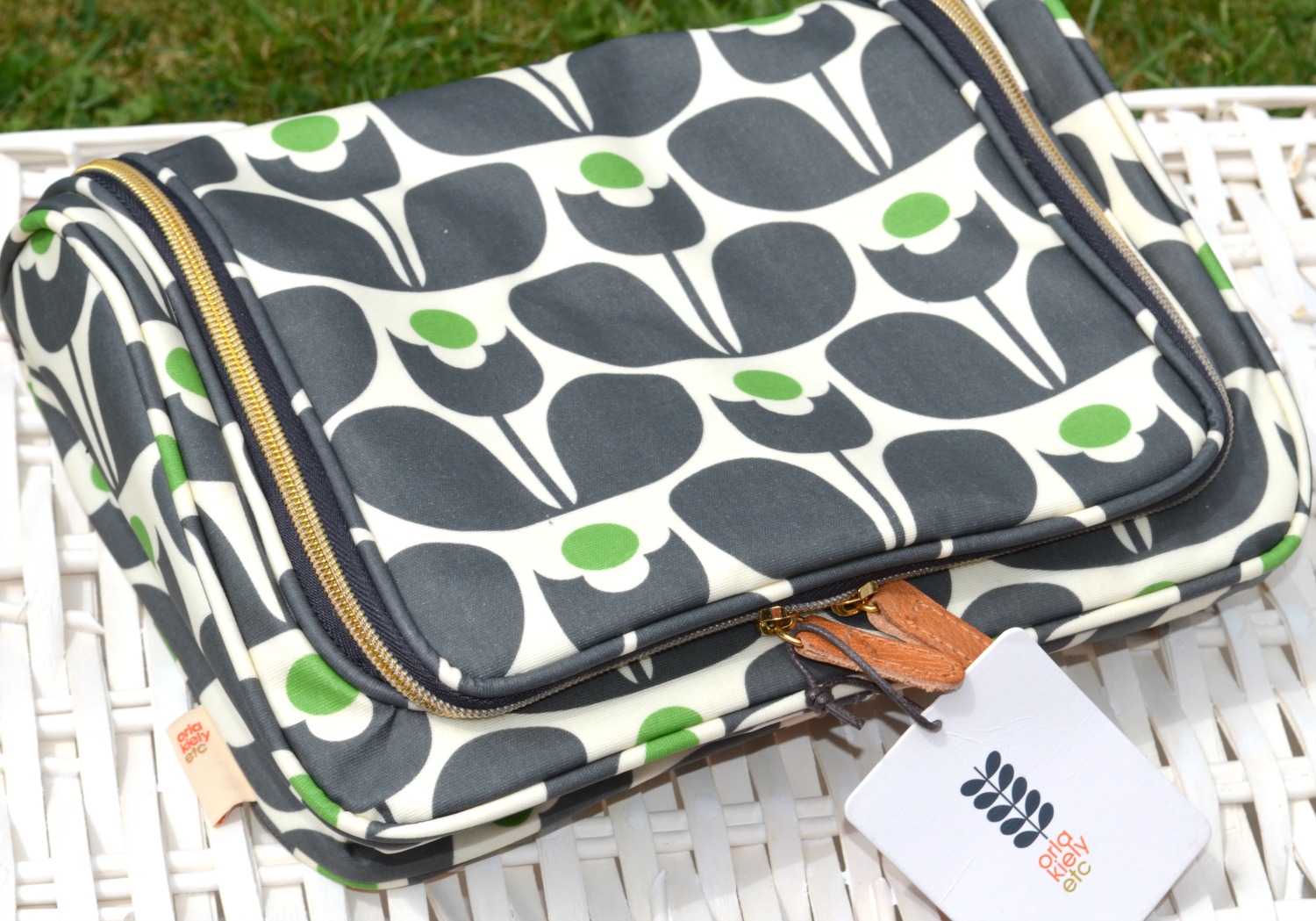 Orla Kiely Etc Wall Flower Print Large Wash Bag Gemma Etc. Bloglovin’
