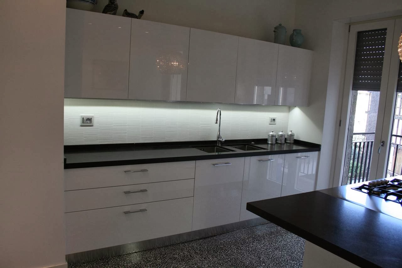 Plafoniere Led Per Cucina : Led pensili cucina images luci sistemi impianti