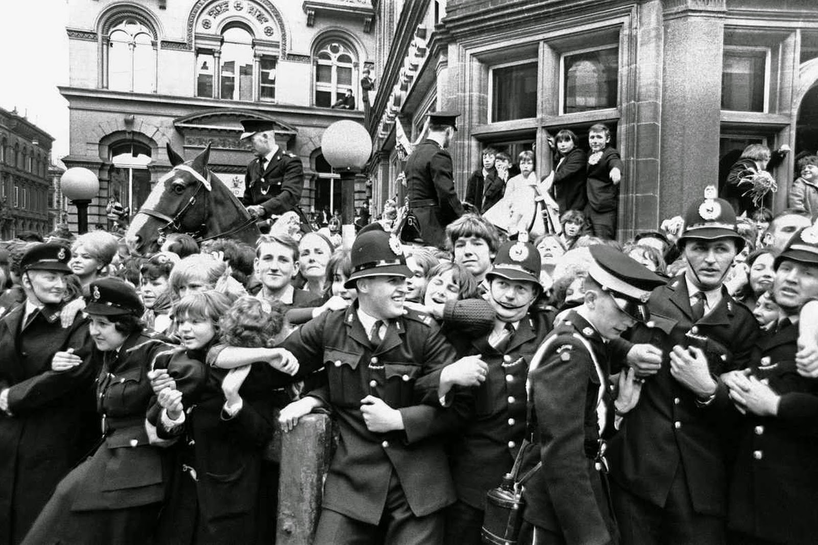 Meet the Beatles for Real: Liverpool Fans