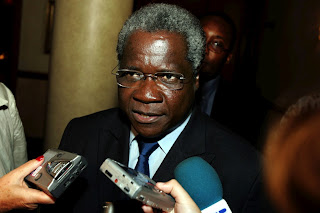afonso dhlakama.jpg