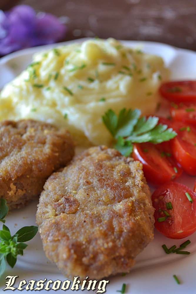 Lea's Cooking Russian Kotleti Recipe "Beef Patties"