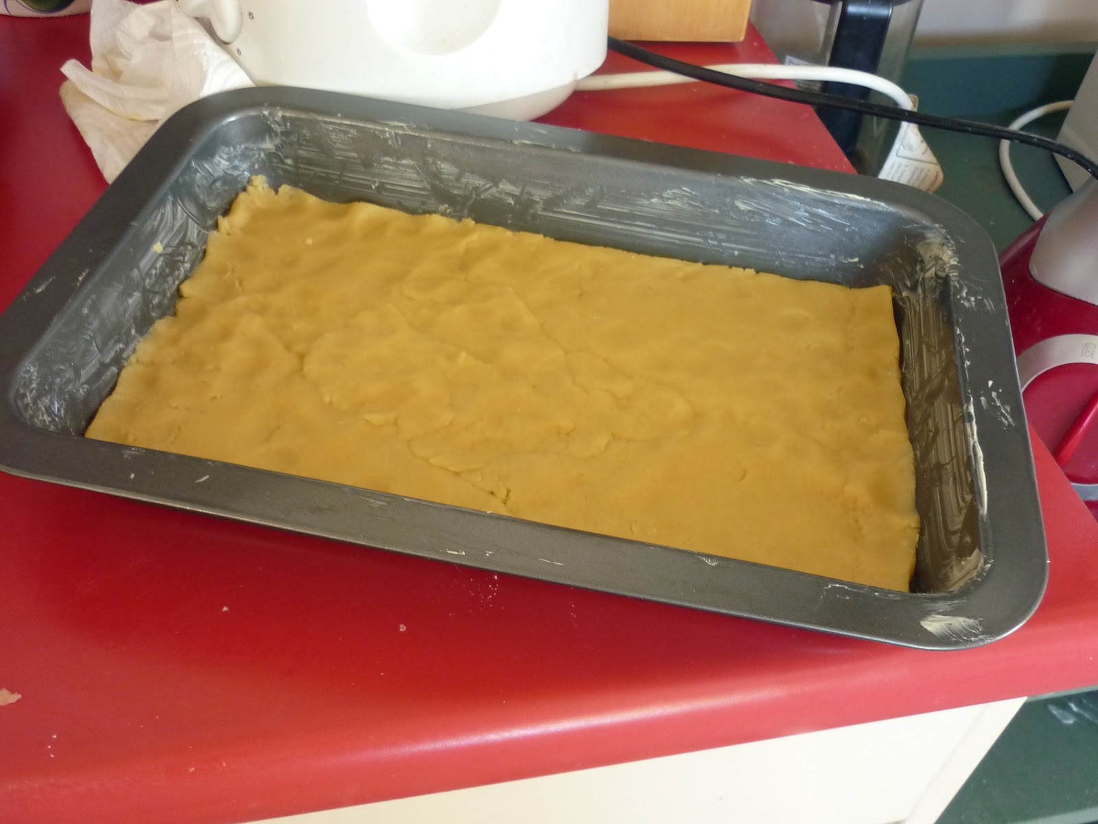 Lets Bake! Raspberry Slice