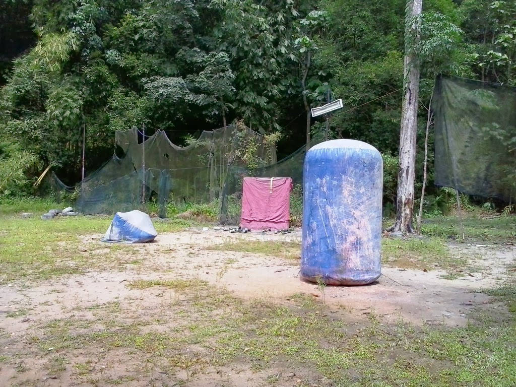 MAIN PAINTBALL DI KEM ISI RIMBA KEMENSAH MY LIFE THROUGH YOUR LENS