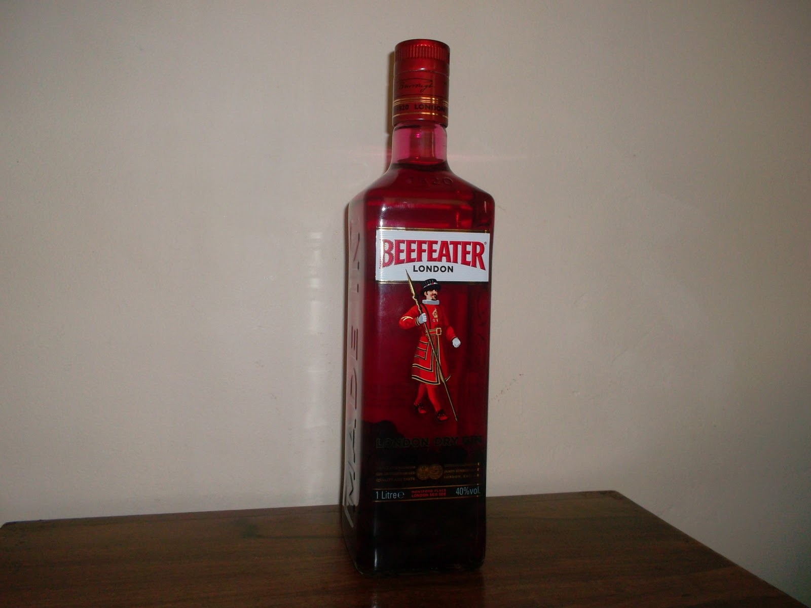 the secret camper How to make sloe gin, the EASY way.