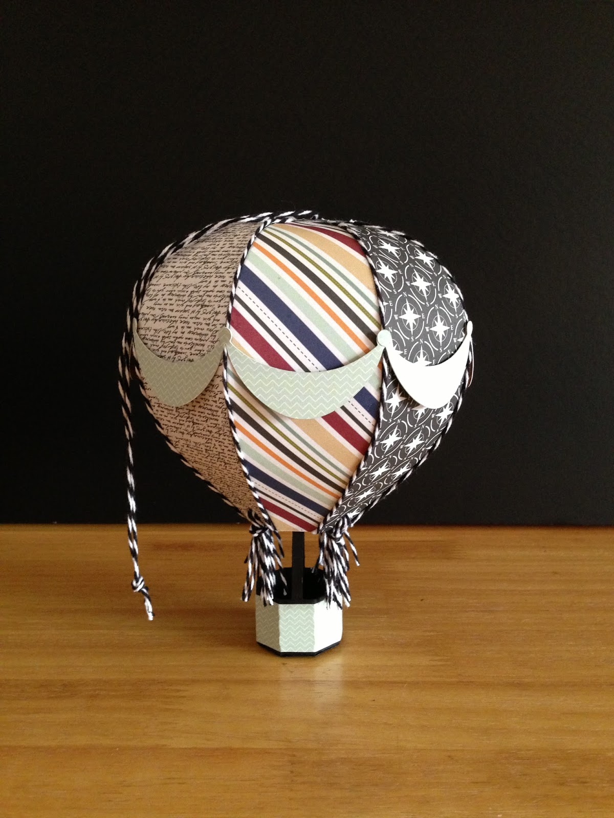 Scrappy Mommy: 3d Paper Hot Air Balloon