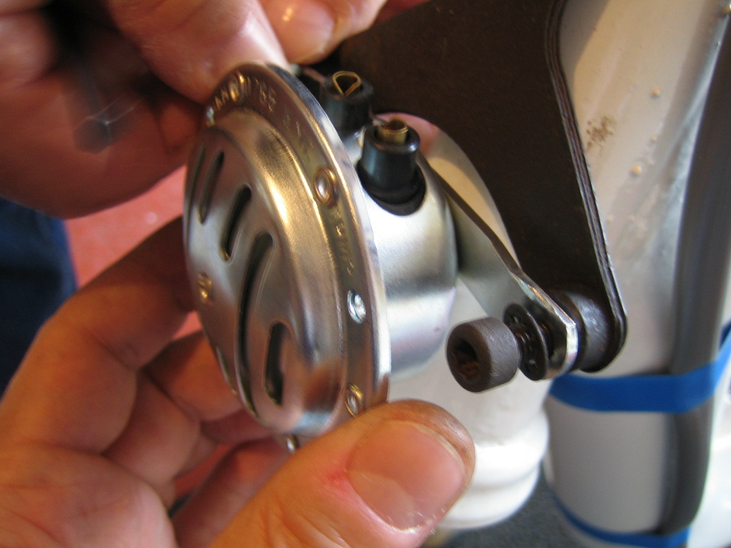 Lambretta Restoration Installing the horn