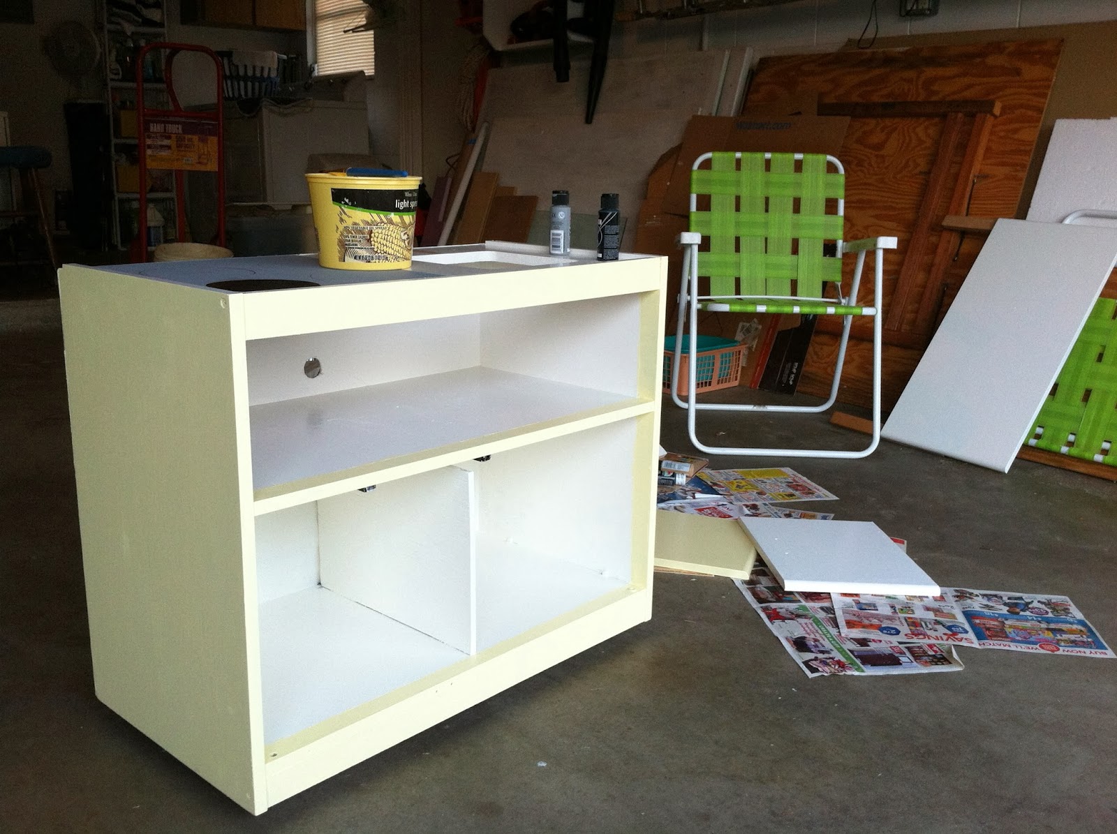 Where's My Dream Life? Upcycled TV Stand to Play Kitchen