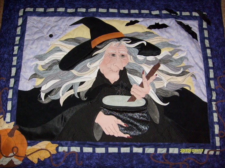 Quilt Inspiration Fun Halloween quilts Witch's Brew