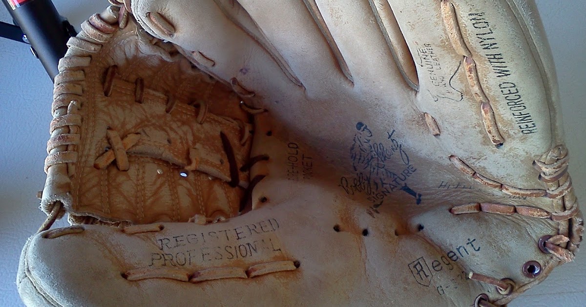 Baseball 1977 I Found An Old Baseball Glove