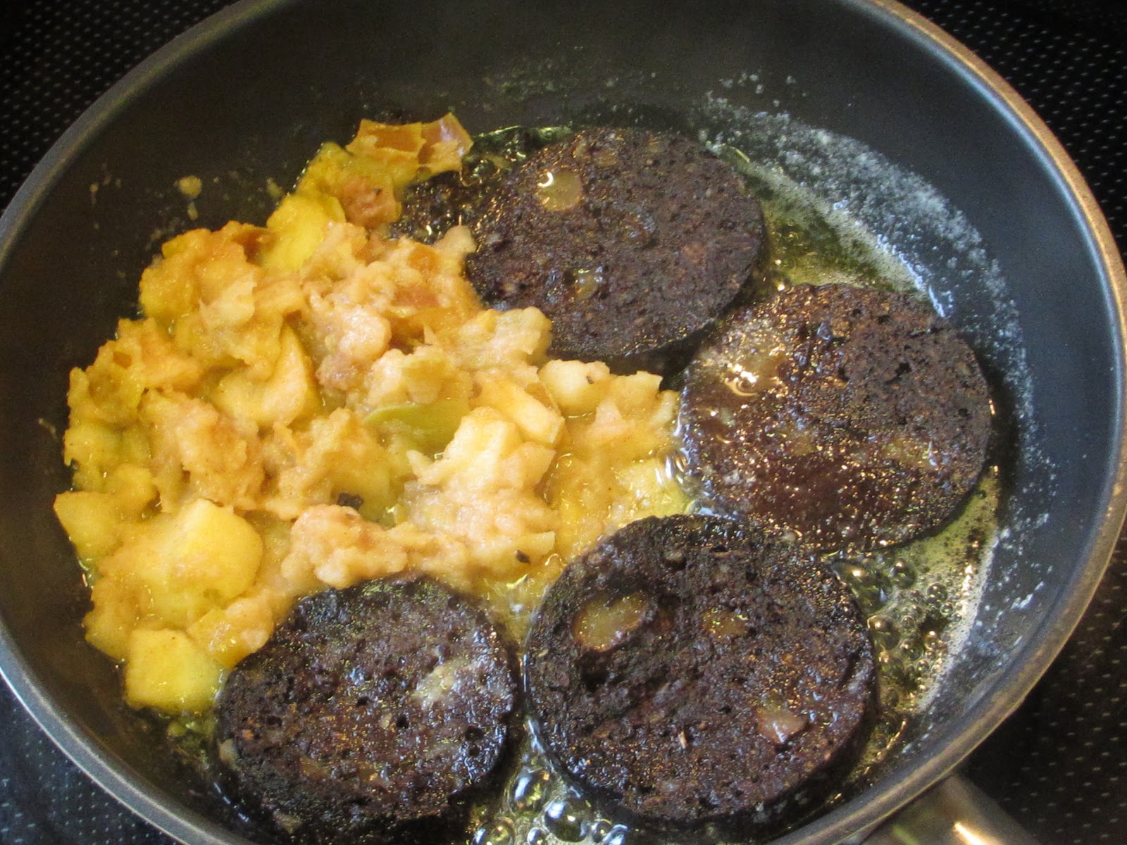 Blodpølse Servering