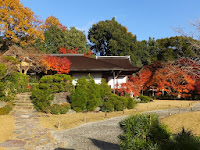 時代劇の名優・大河内傳次郎さんが生涯をかけて、こつこつと築き上げたものである。 時代劇の名優・大河内傳次郎さんが生涯をかけて、こつこつと築き上げたものである。