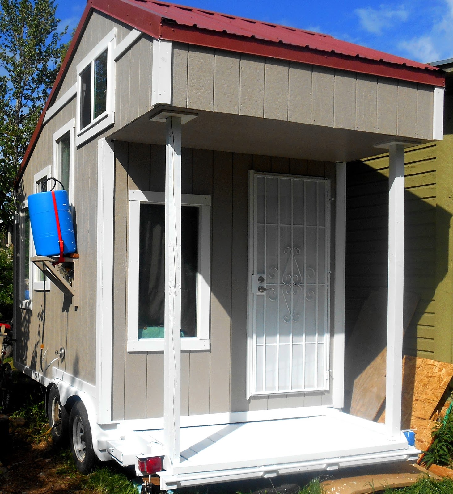 The Tiny HouseWife, An Urban Homestead Blog How to Build a Tiny house