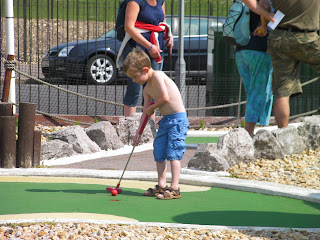 crazy golf, clarence pier portsmouth