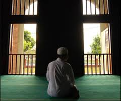 isi kandungan dan perilaku yang tercermin q s yunus ayat 40 41