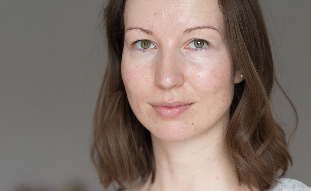 Urban Decay Naked Skin Foundation 1.0 ungeschminktes Gesicht Urban Decay Naked Skin Foundation 1.0 ungeschminktes Gesicht