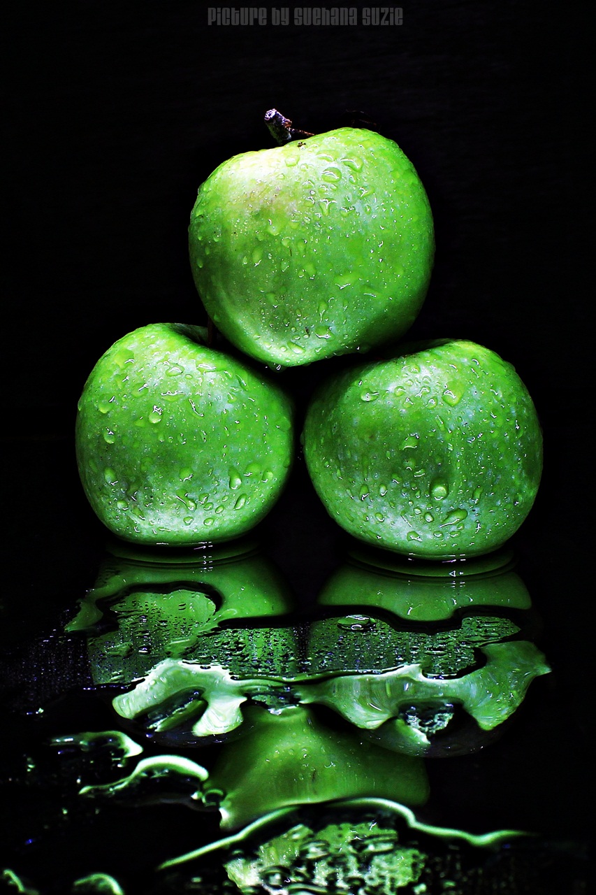 My Whatever Story Still life on Green Apples