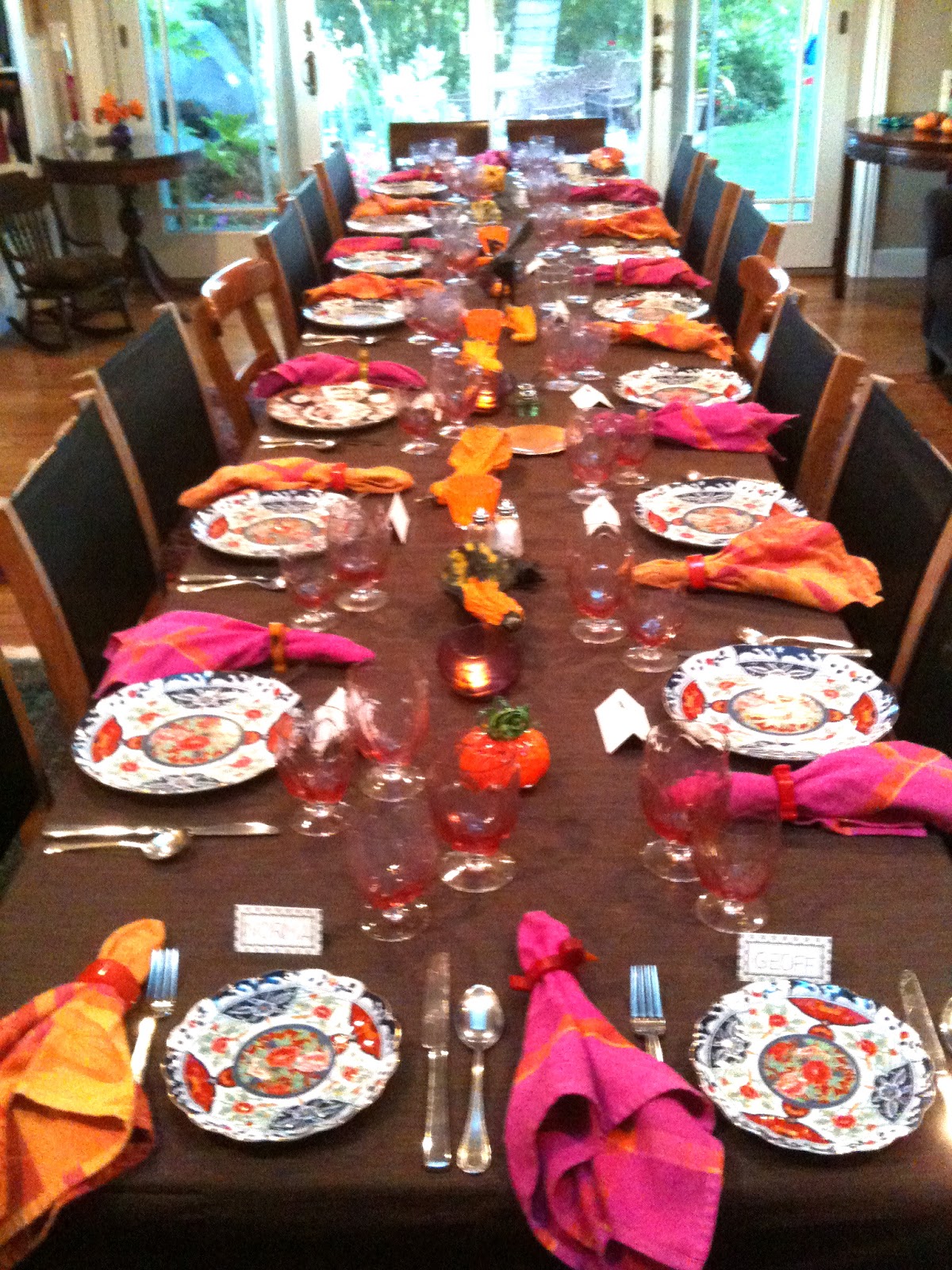 Sit Down Dinner for 18 Knitionary