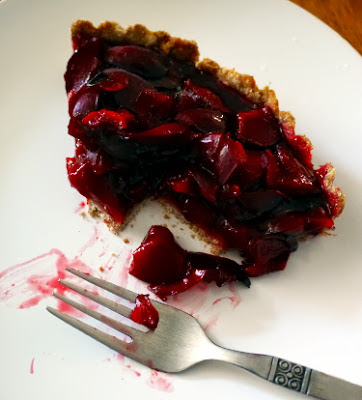 plum pie with coconut oil crust