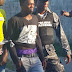 Camisas y poloshirts de los detenidos sirven de grilletes a la Policía dominicana, casos veredes