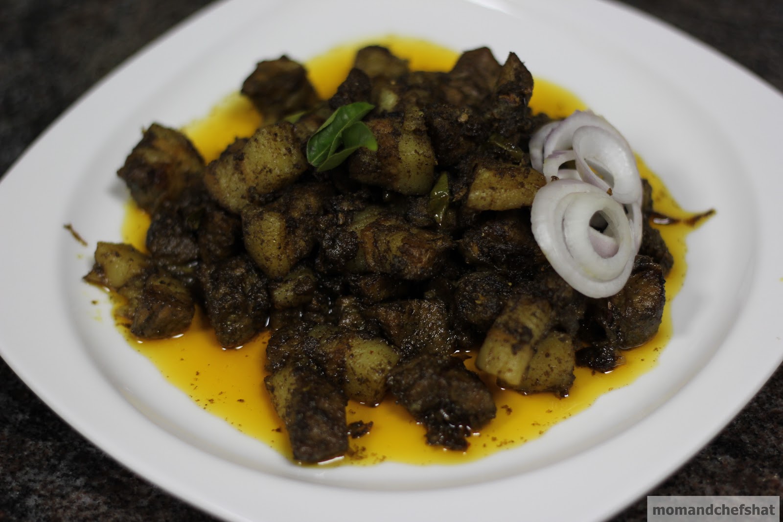 Cooking in mommy's shoes Kerala Pork Peralan/Pork roast