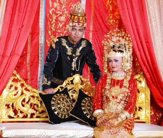 adat aceh