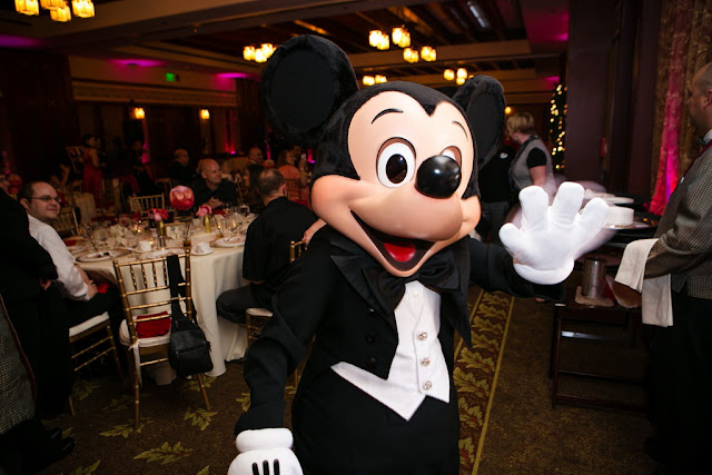 Disneyland Wedding - Mickey {Root Photography}