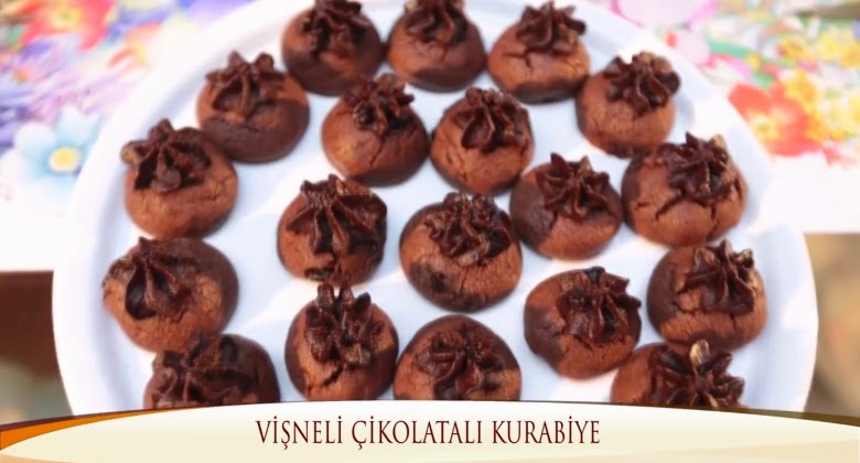 Vişneli Çikolatalı Kurabiye Tarifi Vişneli Çikolatalı Kurabiye Tarifi