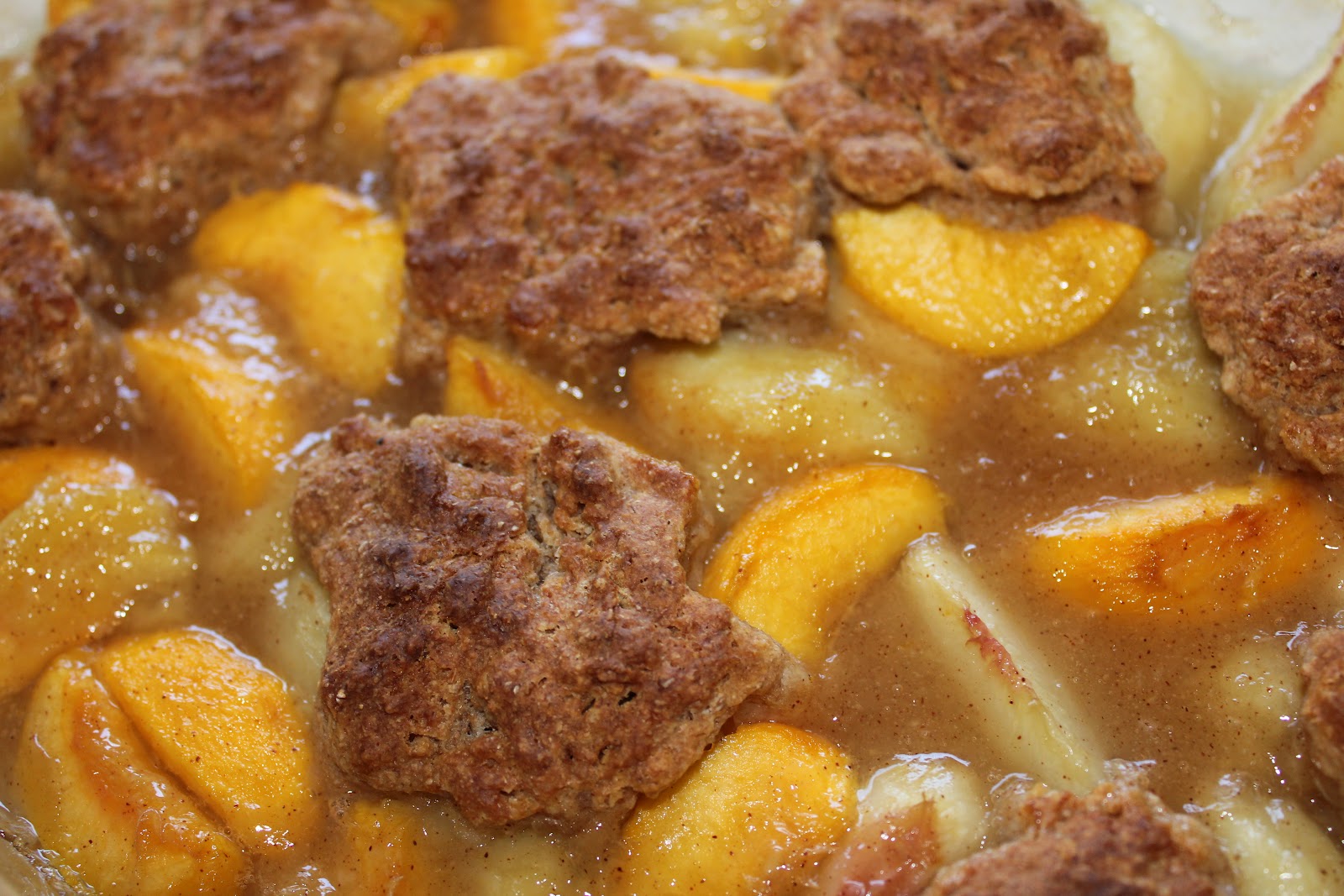 Baker Mama Love Whole Wheat Peach Cobbler