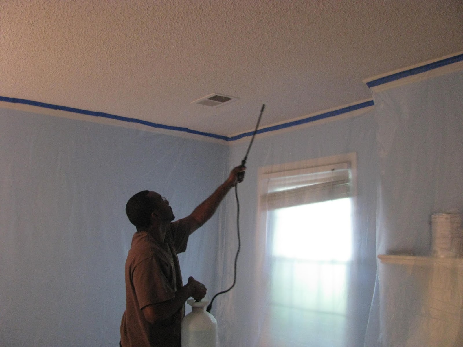 The Ones Who Dance How to Remove Popcorn/Spackle Ceiling (DIY)