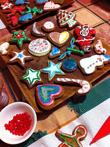 How to make a dessert charcuterie board Feeding My Enthusiasms: Going With the Flow On Christmas Cookies